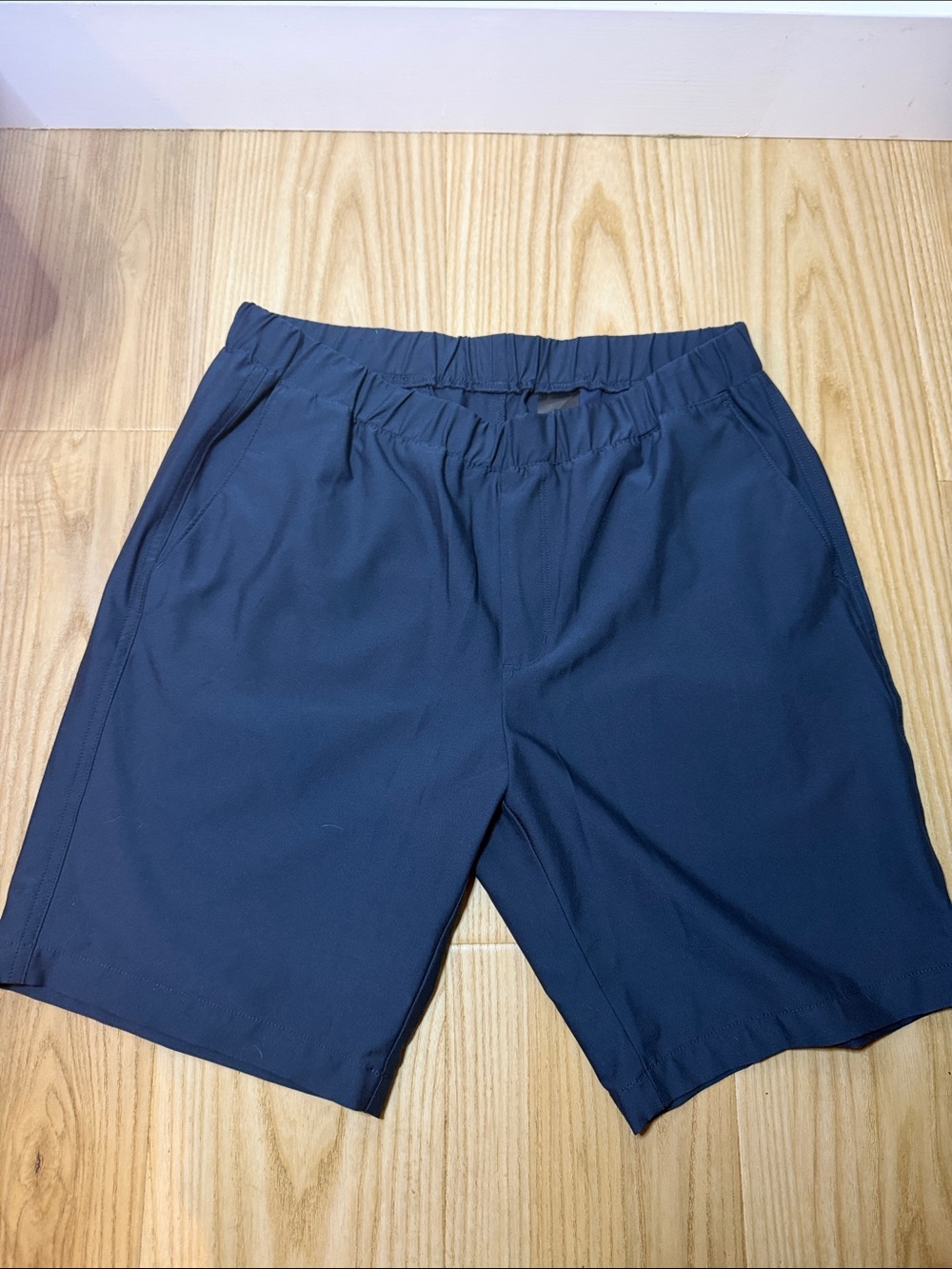 Greg Norman men’s shorts size medium